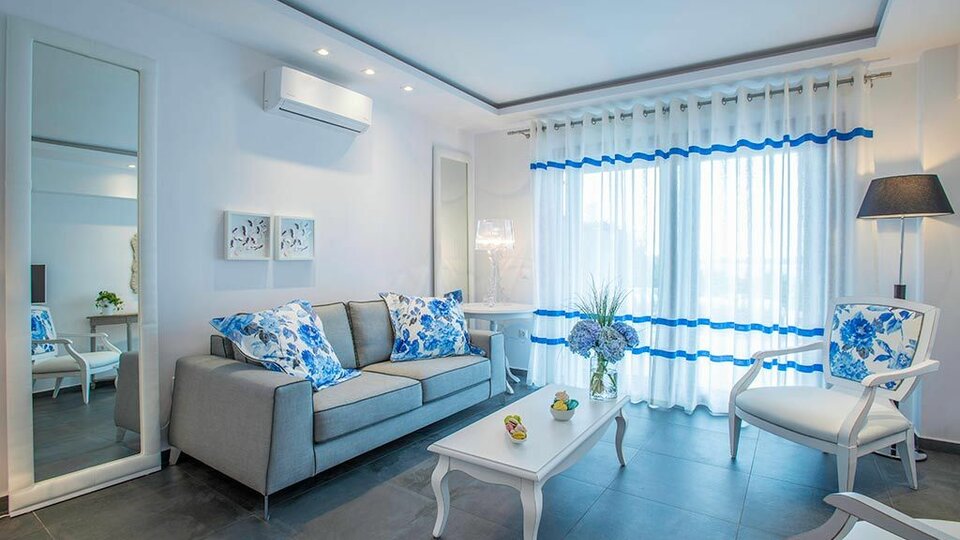 Avaton Luxury Villas Resort | Nea Roda apartmani letovanje 2026| Club ...