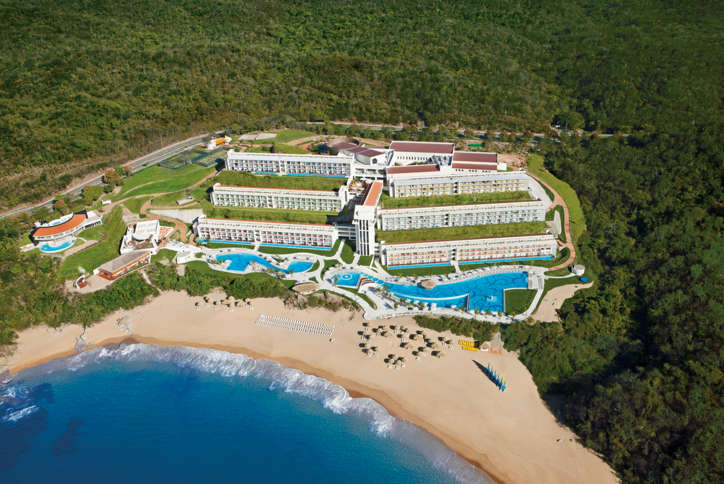 Secrets Huatulco Resort